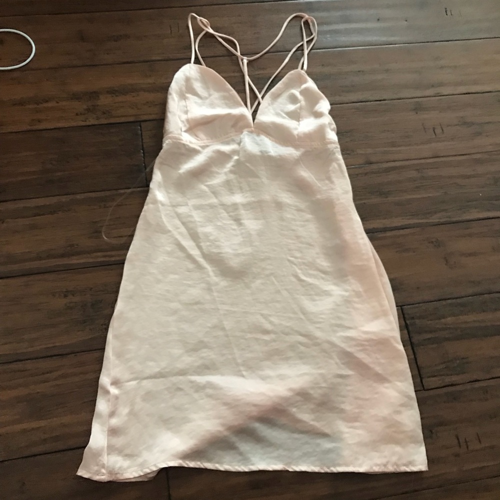 baby pink silk dress kendall and kylie - Picture 1 of 4